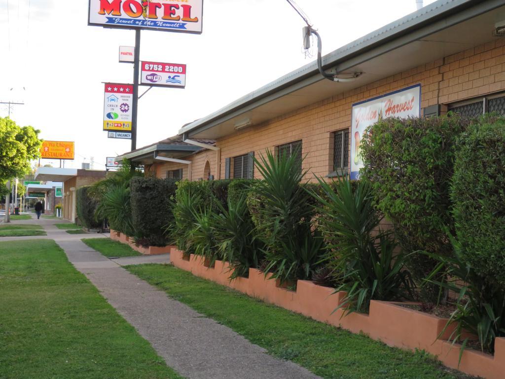 Golden Harvest Motor Inn Moree Exterior photo