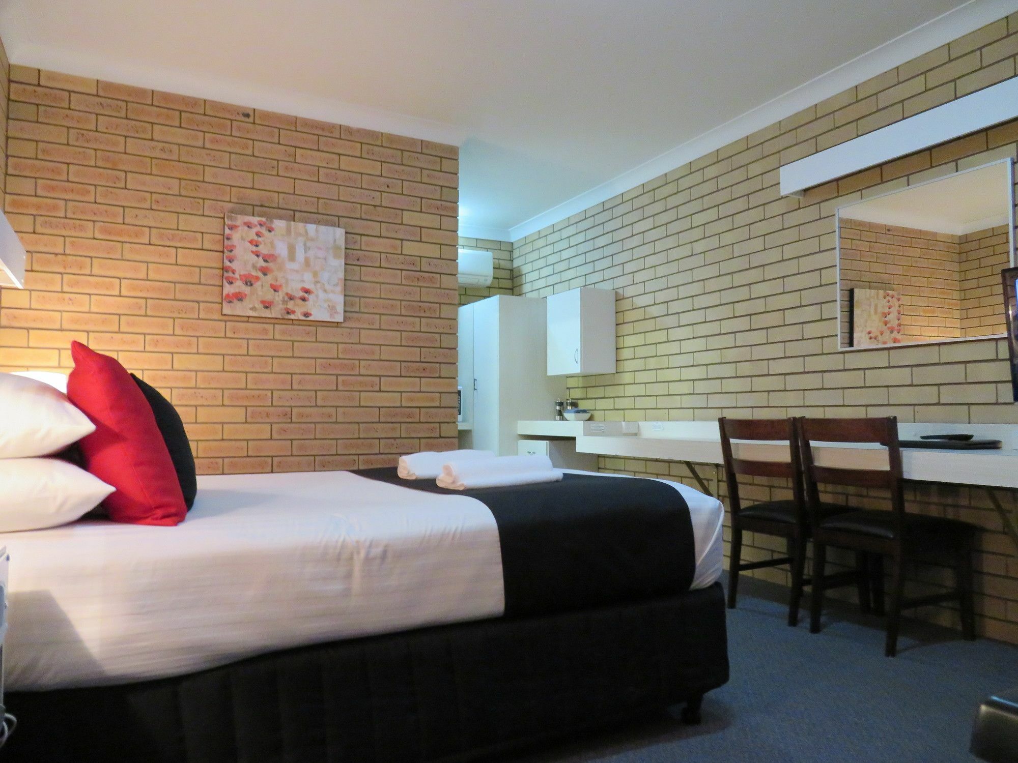 Golden Harvest Motor Inn Moree Exterior photo